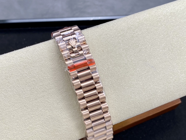 激安ロレックス着用イメージ